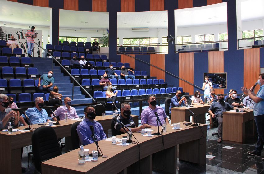  Panorama do transporte coletivo urbano é apresentado aos vereadores