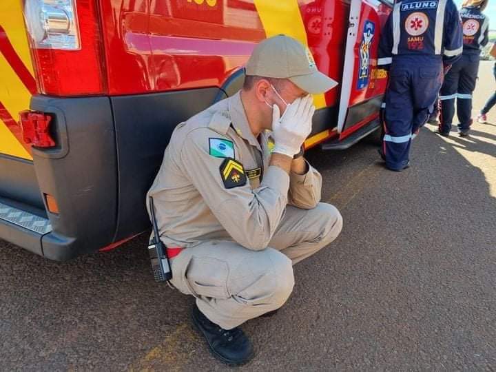  Socorrista do Siate não contém as lágrimas ao não conseguir salvar criança de 1 ano em Sarandi