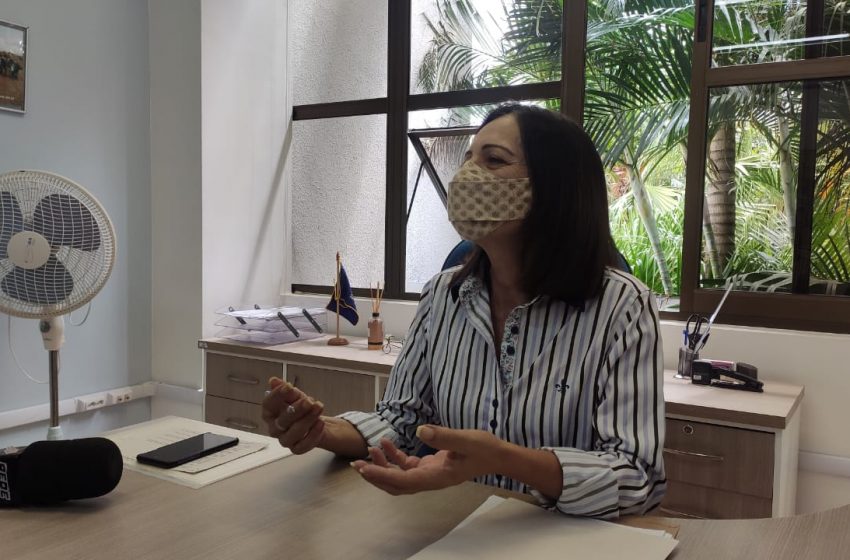  Lei de autoria da vereadora Fátima de Paula garante vagas de emprego para moradores de São José dos Pinhais