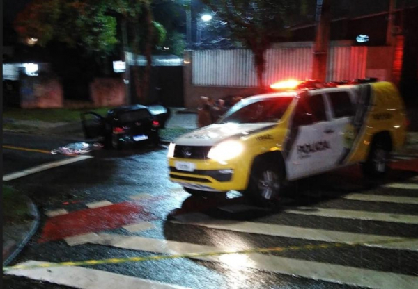  Após roubar loja de eletrodomésticos, suspeito troca tiro com a PM no Tarumã e acaba morto