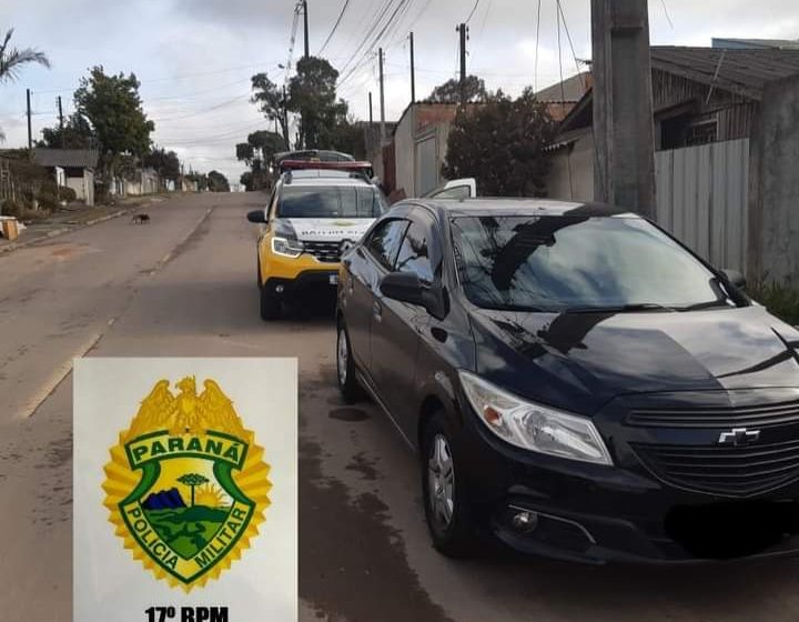  Polícia Militar prende ladrões e recupera carro roubado no Jd. Cruzeiro em São José dos Pinhais.