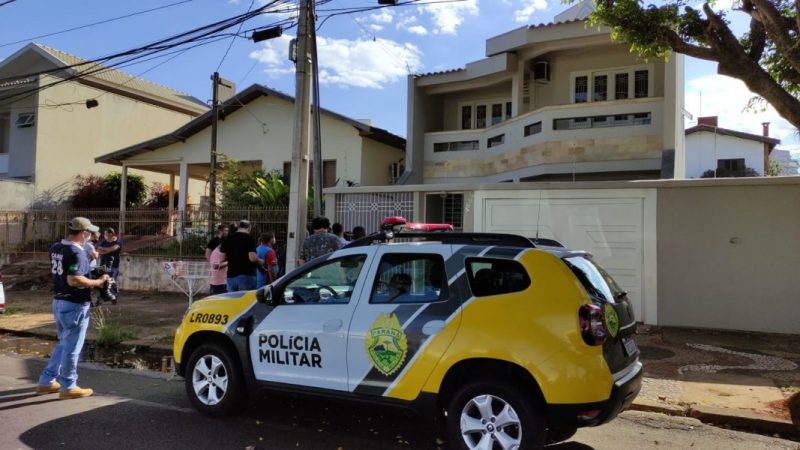  TRAGÉDIA: FAMÍLIA É MORTA A FACADAS EM RESIDÊNCIA DE UMUARAMA