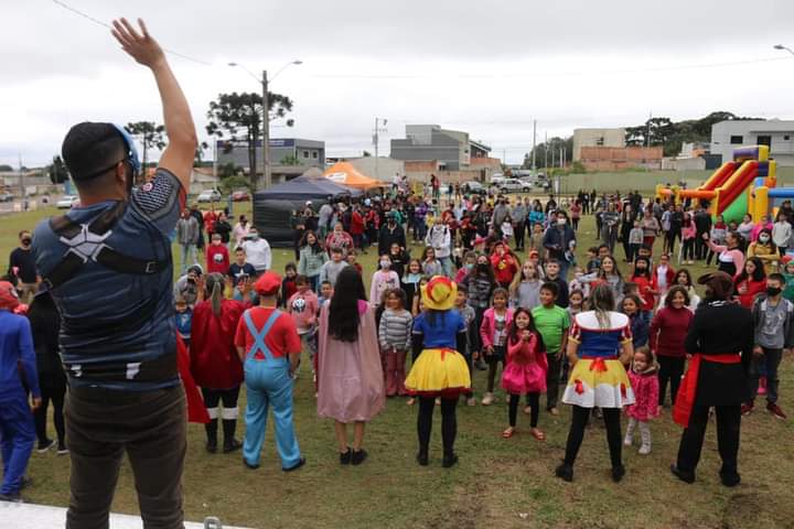  Evento em comemoração ao Dia Das Crianças  foi um sucesso no Jd. Blanco Pombo  no Guatupê em São José dos Pinhais