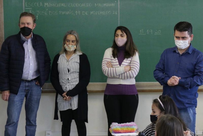  ESCOLA MUNICIPAL RURAL CLODOALDO NAUMANN RECEBERÁ EMENDA DO DEPUTADO FEDERAL LUCIANO DUCCI DE R$ 400 MIL ATRAVÉS DE PEDIDO DO VEREADOR WELLINGTON LEITÃO