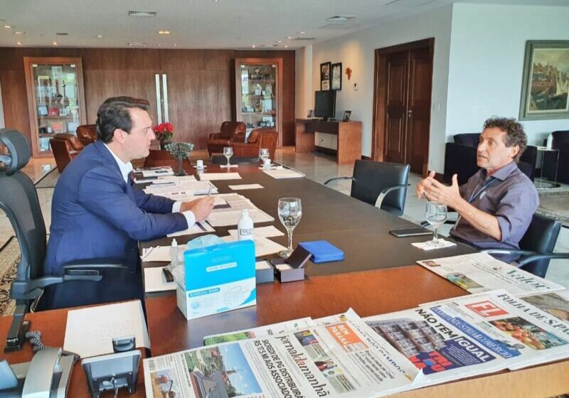  Marquinhos despacha no Palácio Iguaçu e recebe as prioridades do Governador Ratinho JR