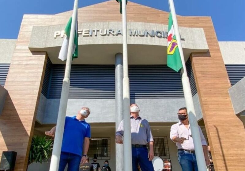  Colombo comemora 132 anos de emancipação política com muitas obras e investimentos para a população