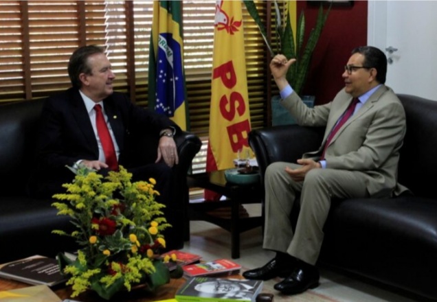  Luciano Ducci é  o novo presidente do PSB no Paraná