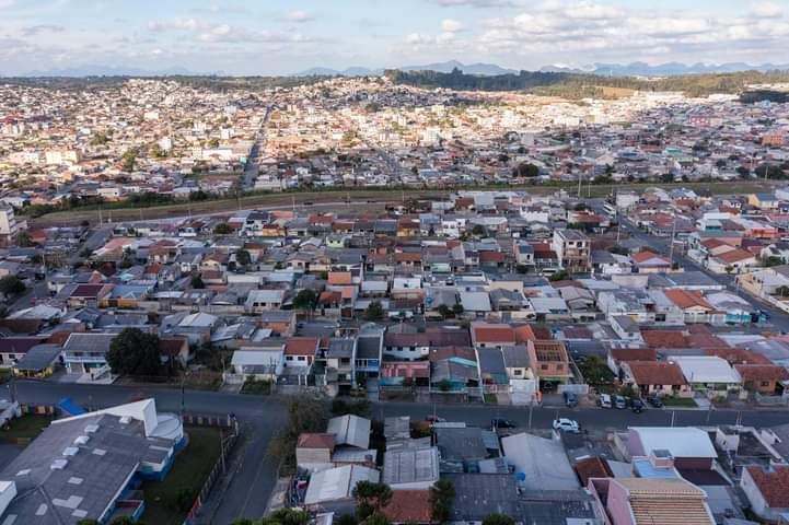  ATENÇÃO -COLOMBO  Georeferenciamento iniciado em 2018 atualiza cadastro imobiliário