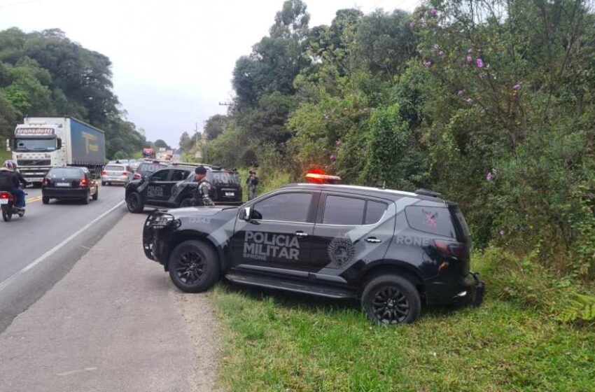  Tiroteio com PMs termina com quatro ladrões de carro mortos em Curitiba