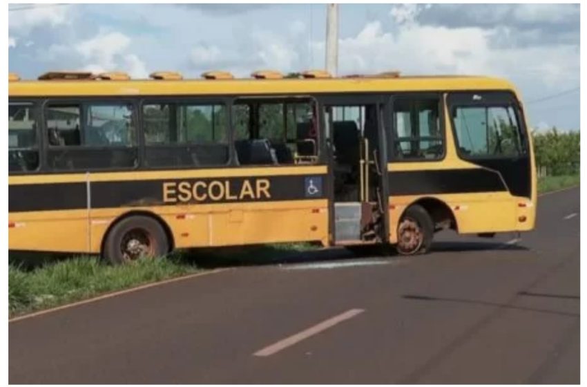  Herói. Motorista de ônibus escolar morre, adolescente assume volante e evita acidente
