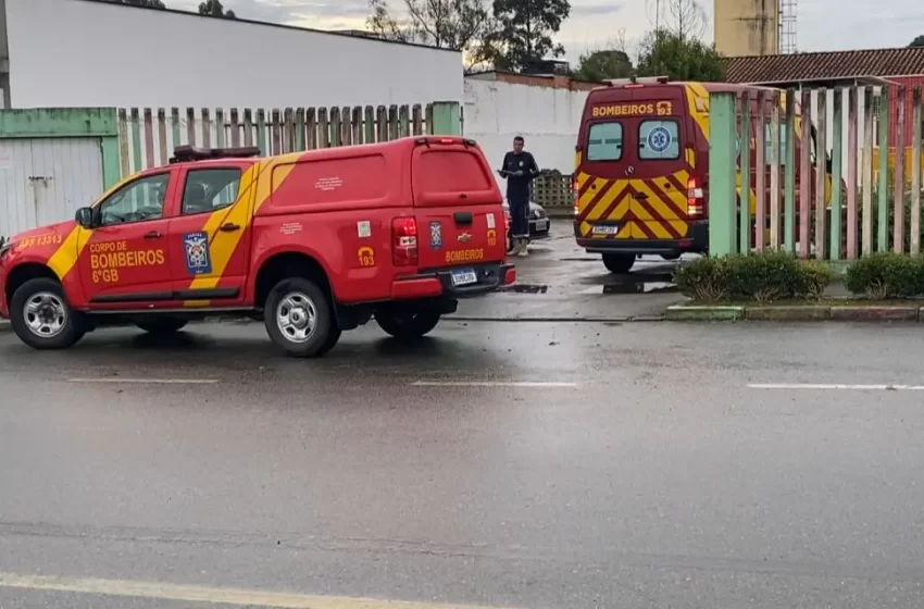  Mulher é levada ao hospital após sofrer descarga elétrica em São José dos Pinhais