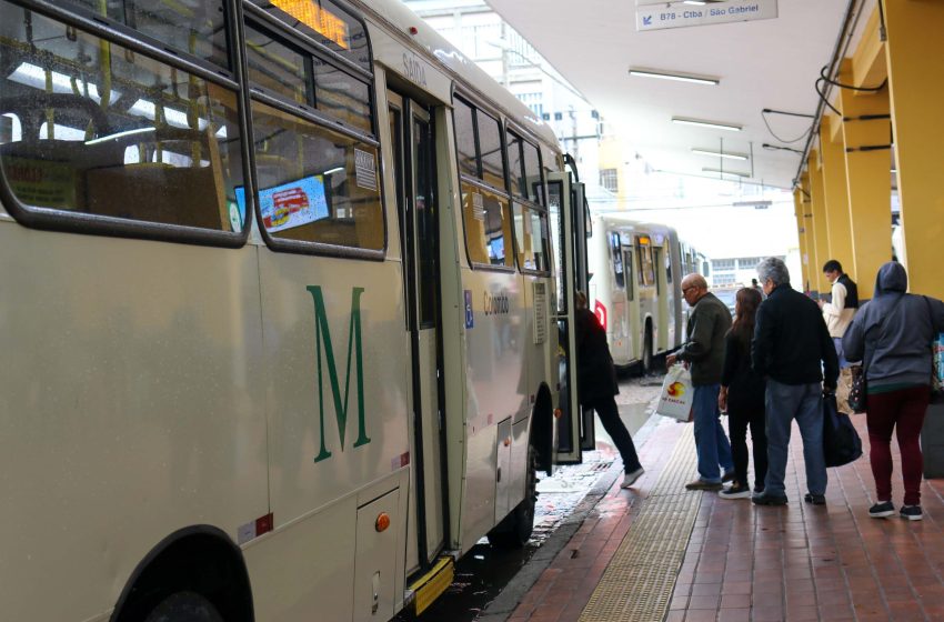 Borda do Campo pode ficar sem ônibus para Curitiba! Motoristas e cobradores da viação Marumbi podem entrar em greve