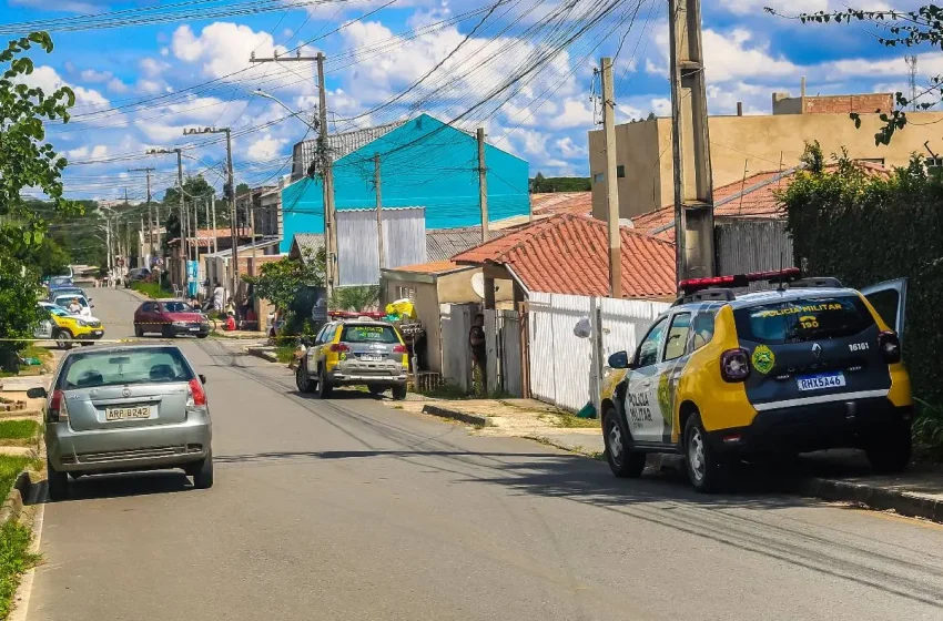  Filho sob efeito de drogas usa porrete para matar mãe a pauladas