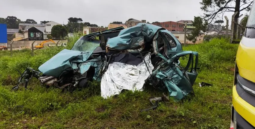  Homem morre em grave acidente no Contorno Norte, em Almirante Tamandaré