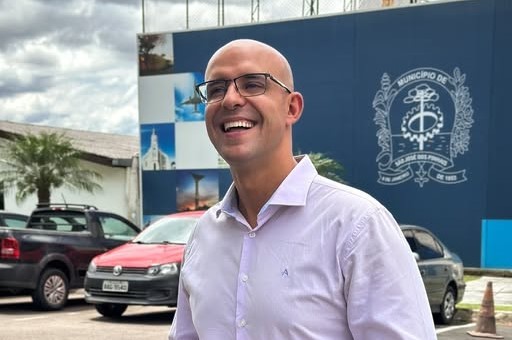  Vice-prefeito Delegado Michel demonstra liderança e comprometimento nos primeiros dias de gestão ao lado de Nina Singer