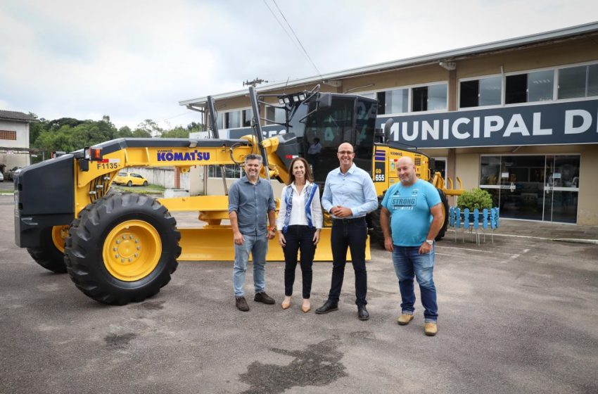  Novo Secretário de Obras, Clovis Amorim, Destaca-se nos Primeiros Dias à Frente da Pasta em São José dos Pinhais