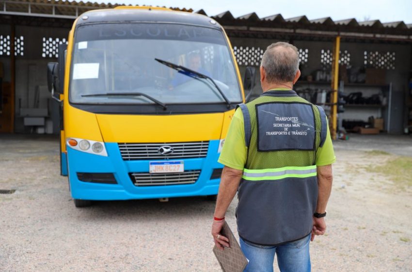  Prefeitura de São José dos Pinhais inicia vistoria em mais de 300 veículos escolares para garantir segurança dos estudantes