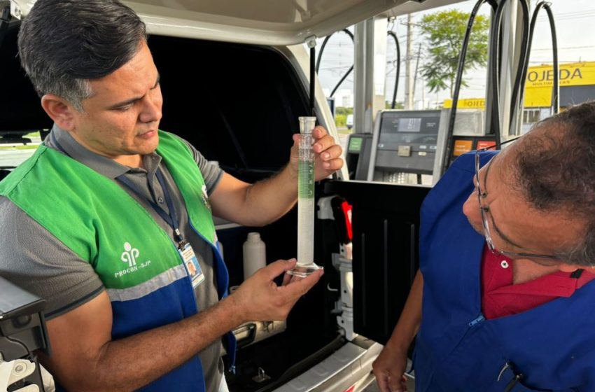  Procon de São José dos Pinhais e ANP realizam fiscalização em postos de combustíveis