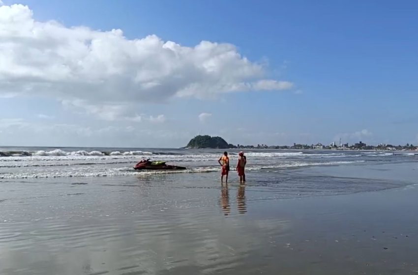  Carnaval Começa com Tragédia no Litoral: Adolescente de 15 Anos Desaparece no Mar em Guaratuba