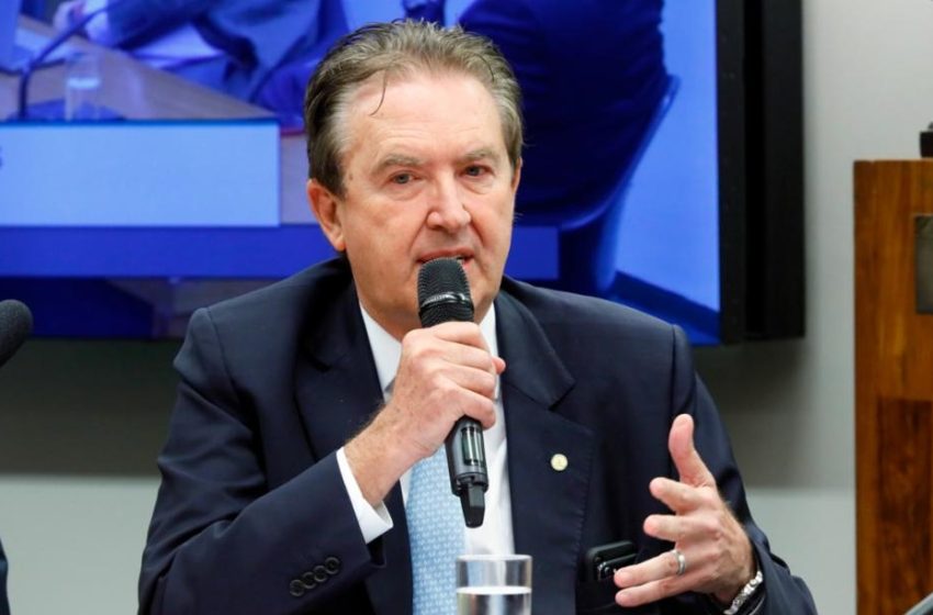  Deputado quer restringir propagandas de apostas conhecidas por “BETS”, como cigarro e álcool