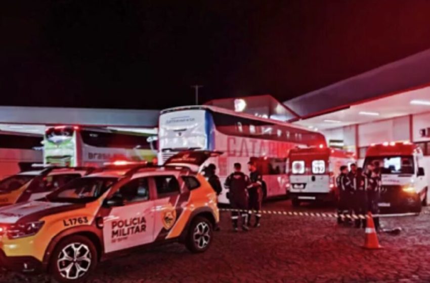  Mistério na BR-277: Jovem morre durante viagem com 26 iPhones colados ao corpo