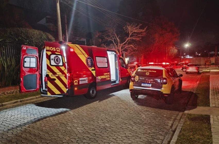  Dois ladrões morrem e um fica gravemente ferido após confronto com policiais em Curitiba