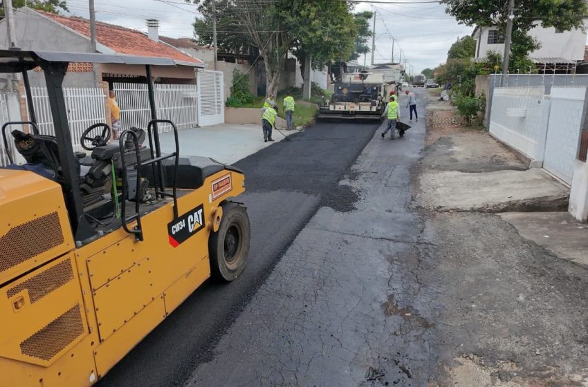  Pavimentação transforma a mobilidade na Vila Bond com obras em três importantes vias