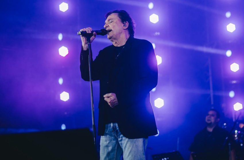  Show histórico de Fábio Jr. reúne mais de 140 mil pessoas no Verão Maior Paraná, em Matinhos