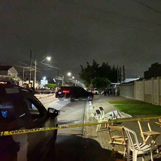  Homem morre dentro de bar em Pinhais